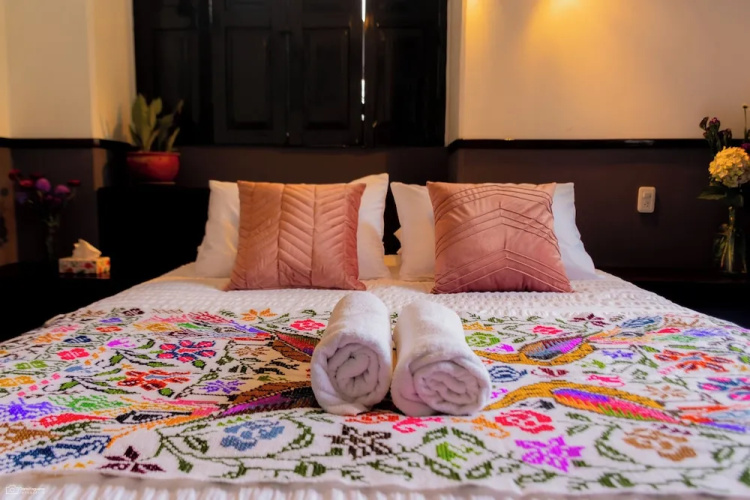 La Banksia Hotel