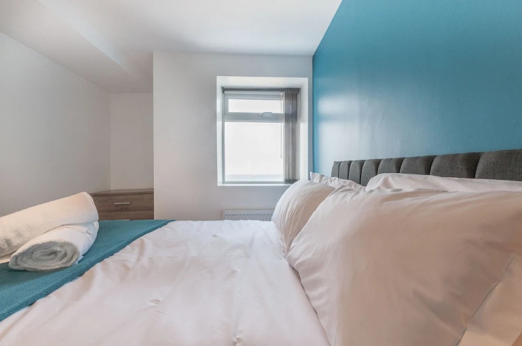 Five Way Apartments
