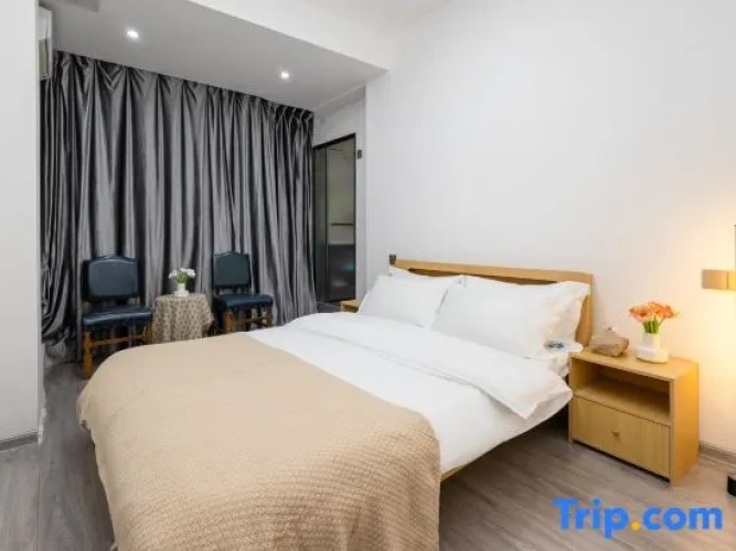 Standard Sextuple room