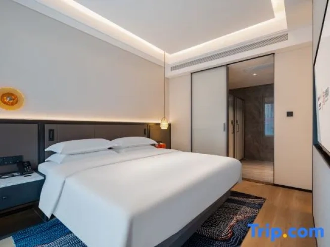 Luxury Suite