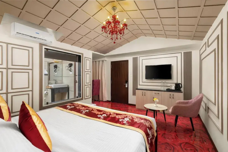 Hotel G Ramayana