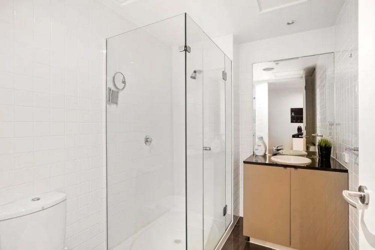 Sanctuary Apartments - Collins St CBD