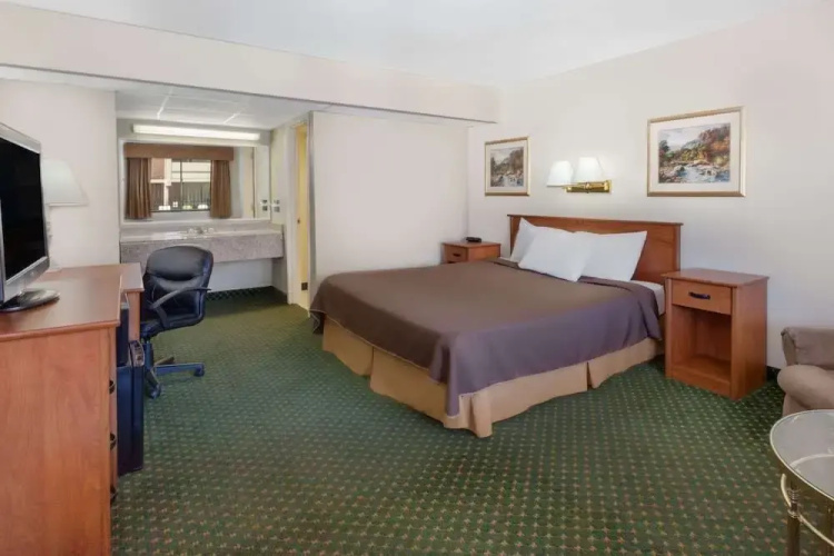 Jackson Travelodge
