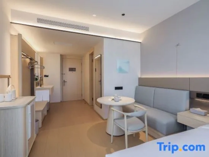 Standard Double room with view