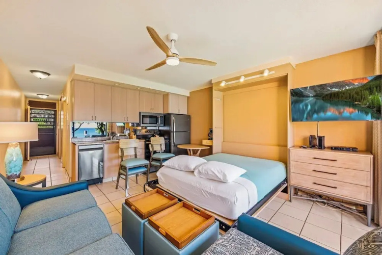 Kuleana Club - 502
