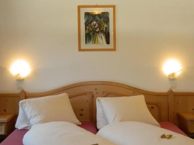 Standard Triple room with view