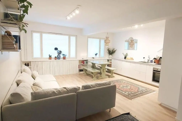 2 Bedrooms Apartment