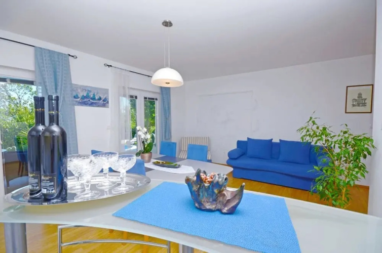 Apartments Josip