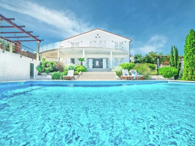 Villa with balcony