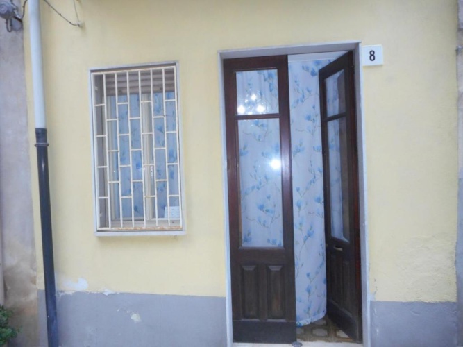 2 Bedrooms Cottage