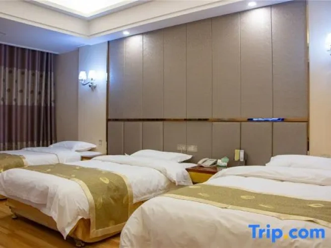 Business Triple room