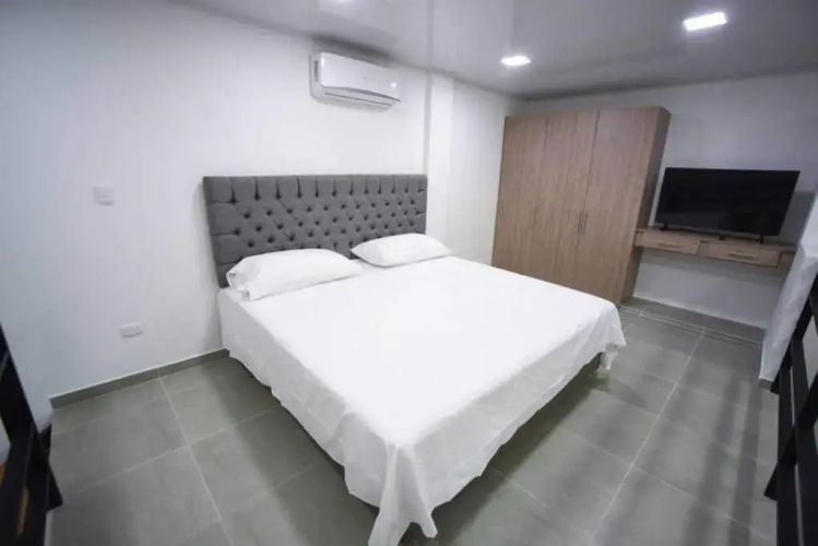 302-LINDO APARTAESTUDIO DUPLEX EN GRanada