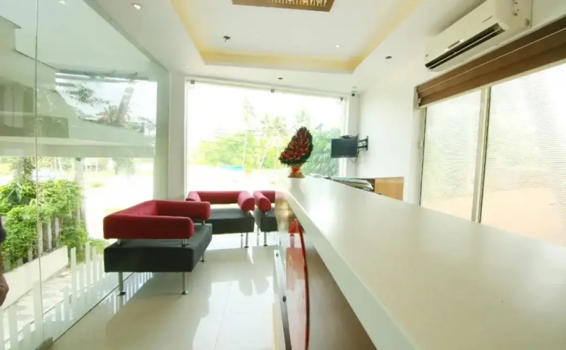 Platinum Inn by OYO Rooms