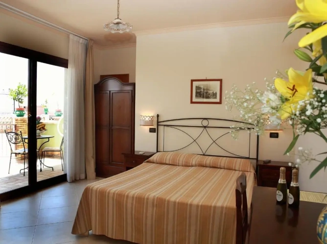Standard Quadruple room with balcony