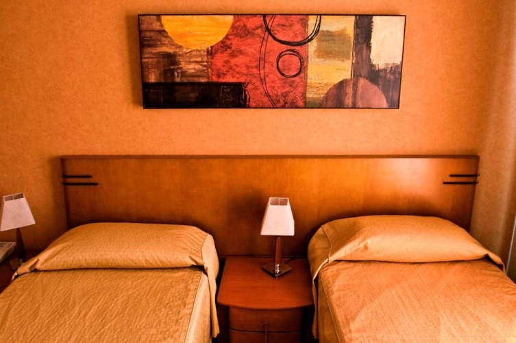 Standard Single room