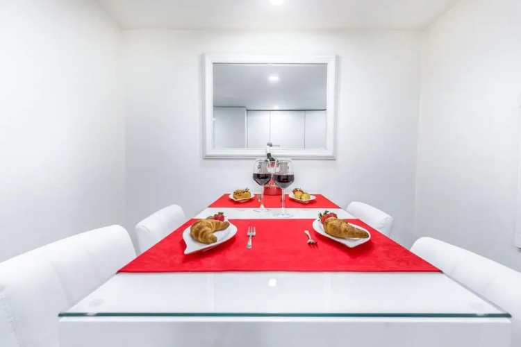 Fiorello Apartment