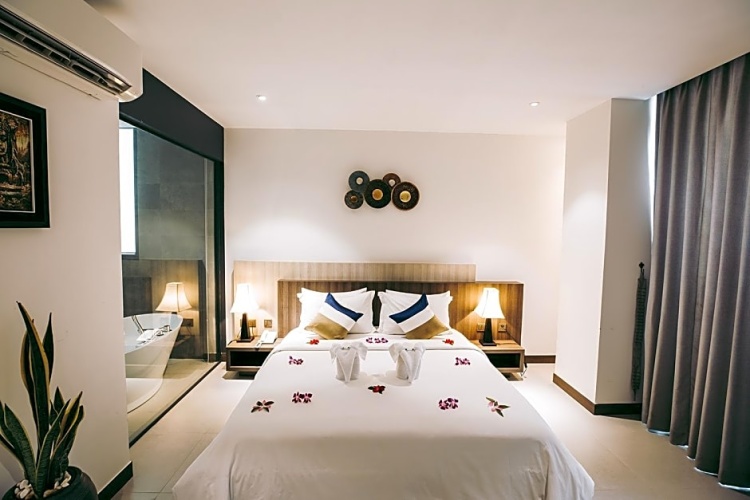Deluxe Double room with balcony