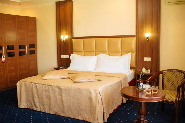 Dostyk Hotel