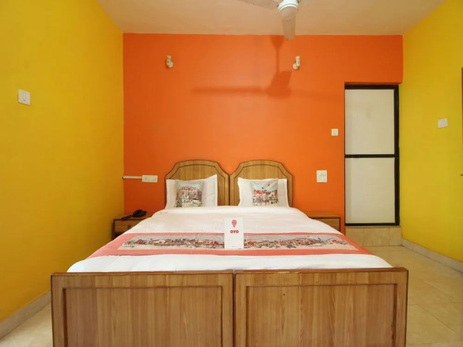 OYO 10882 Hotel Caje Baga