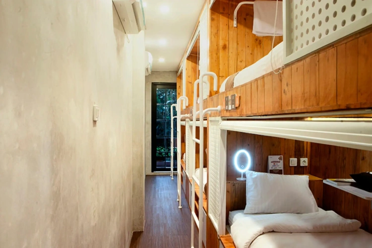 Bed in Dorm (male dorm)