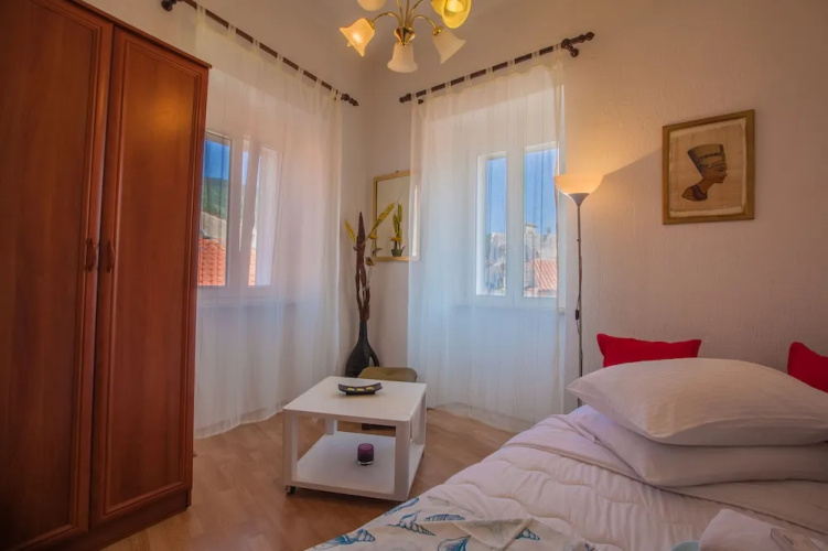 Apartment Laki