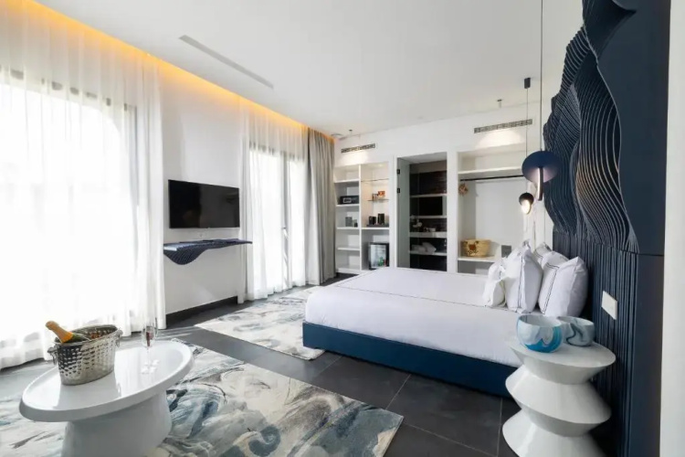 Yin Hotel & Spa