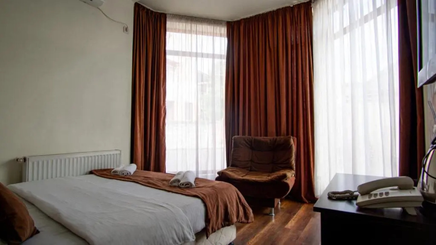 AIA Hotel