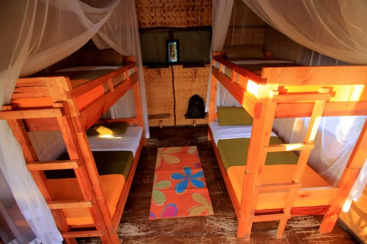 Economy room