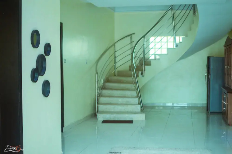 Montrose Apartment Asaba