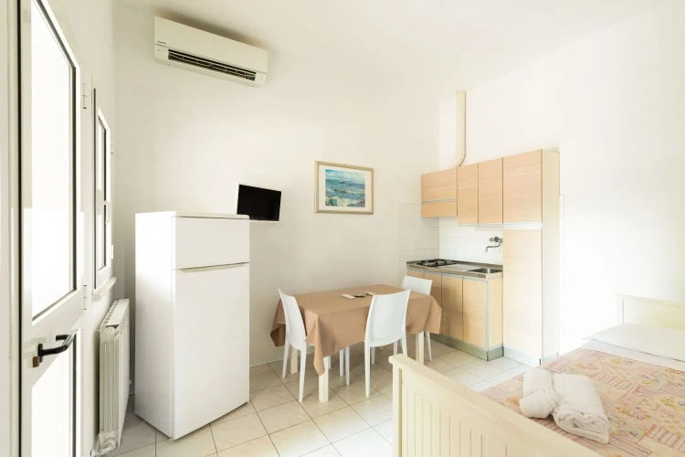 Superior Quintuple Apartment