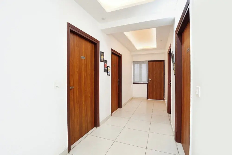 Fabhotel Happy Stay Ii