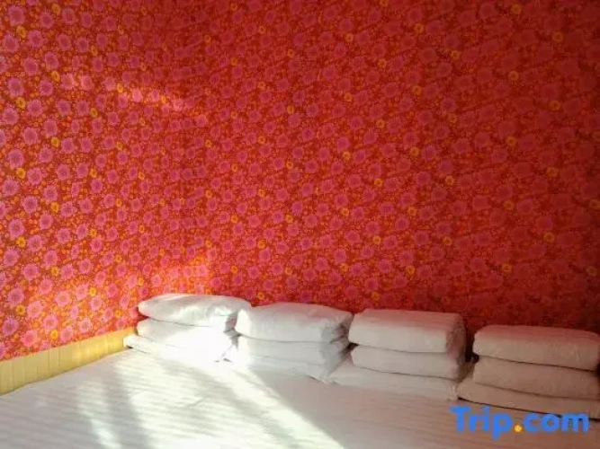 Bed in Dorm