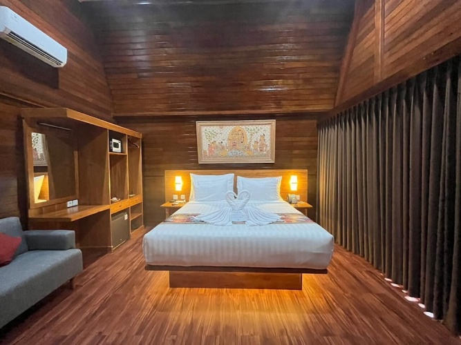 Standard Double room with balcony