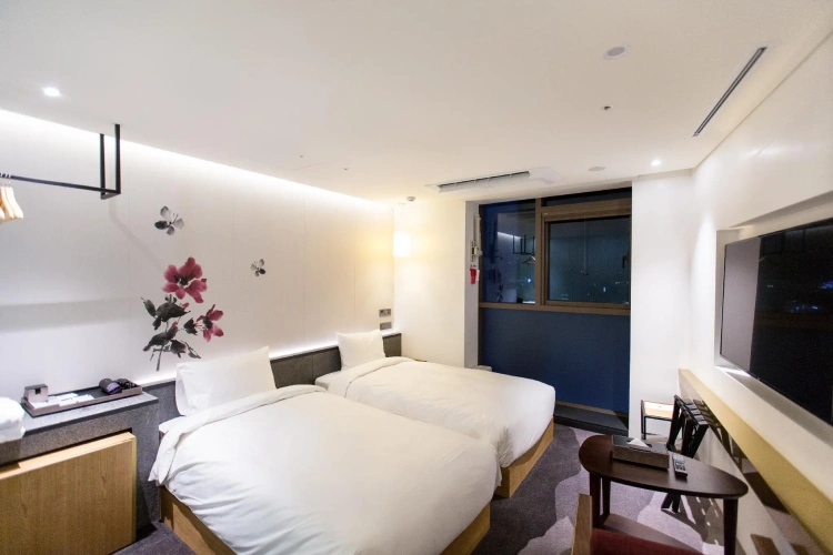 Deluxe Twin room