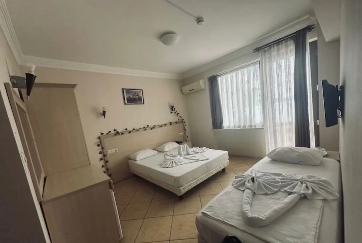 Superior Triple room