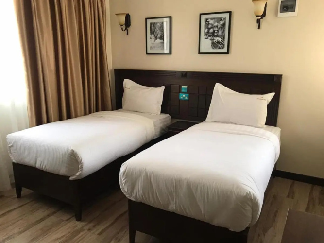 Hemak Suites