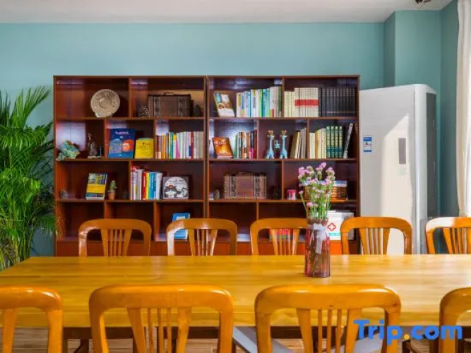 Hangzhou baby Youth Hostel