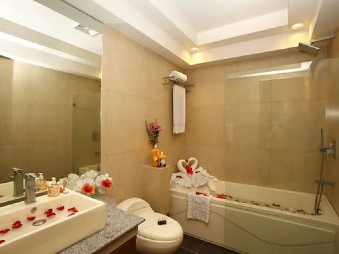 The Palms of Boracay Over view