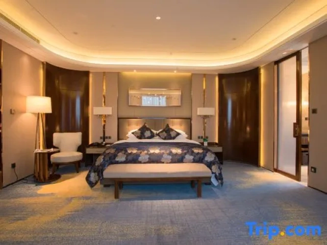 Superior Double Suite
