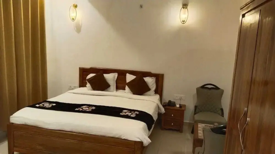 Hotel Marine