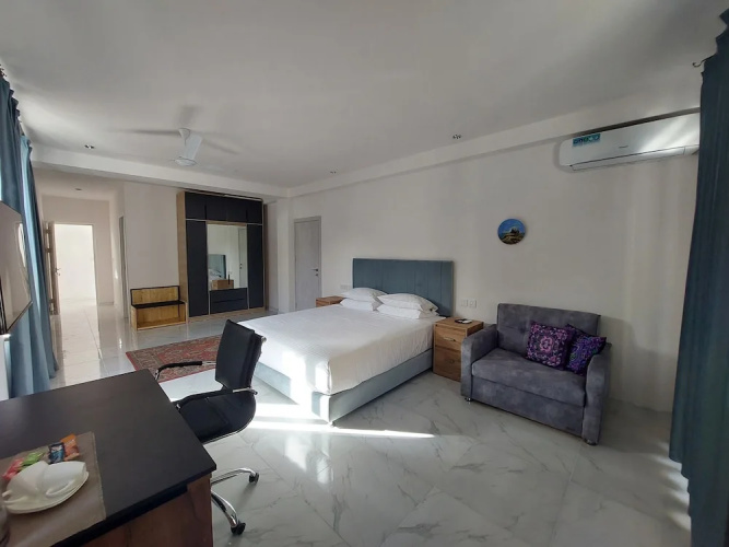 Areni Lodge