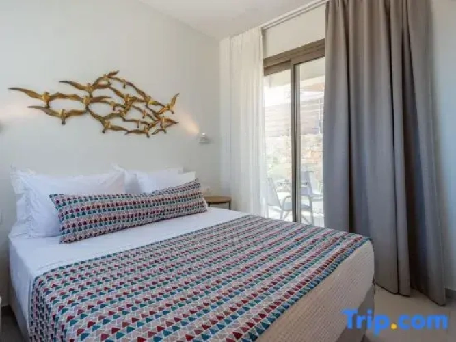 3 Bedrooms Double Villa