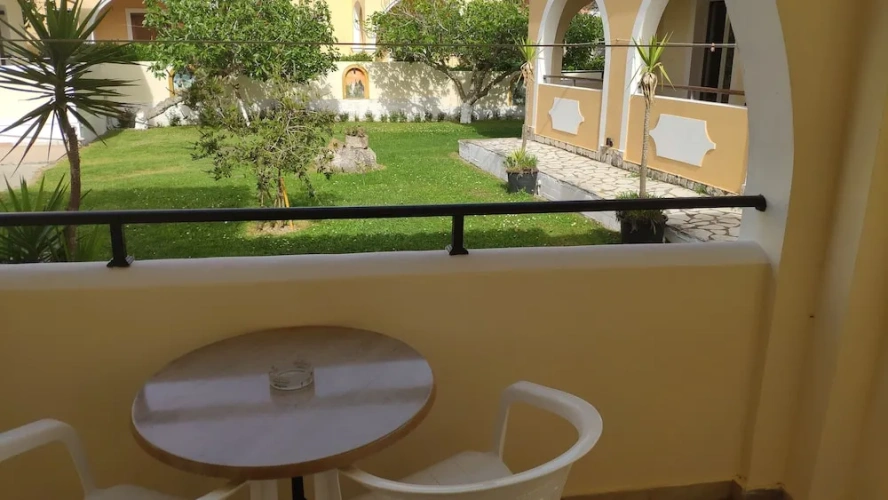 Twin Studio with balcony and with garden view
