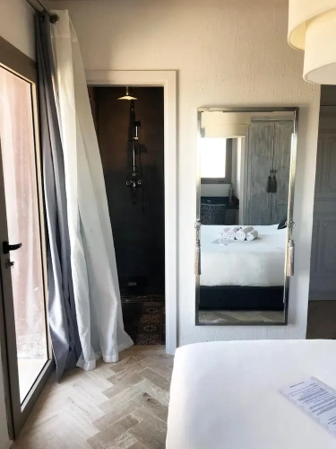 Luxury Double Suite with pool view