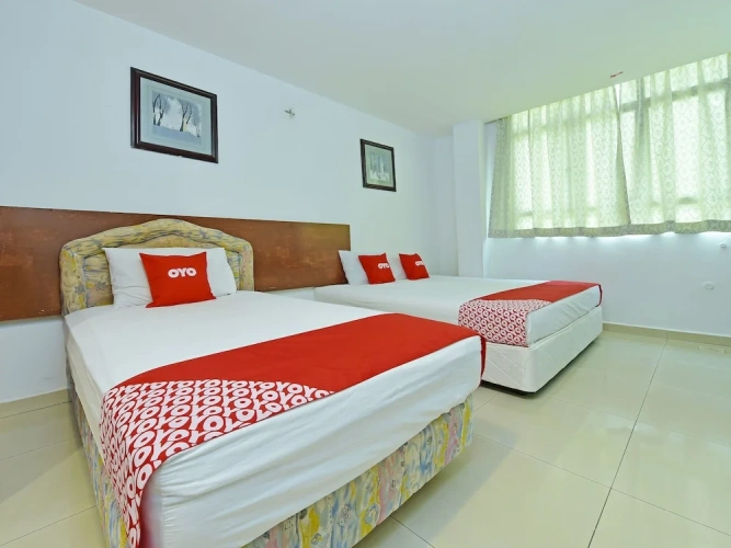 Deluxe Double room with city view