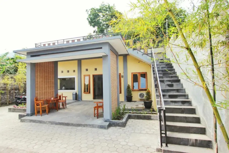 Centra Inn