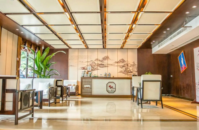 Phoenix International Hotel