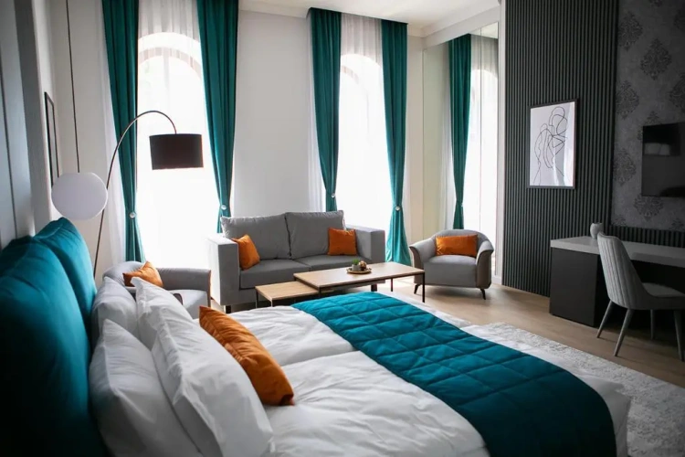 Deluxe Double Suite