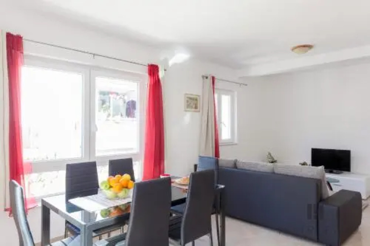 Apartment Miniatus A48