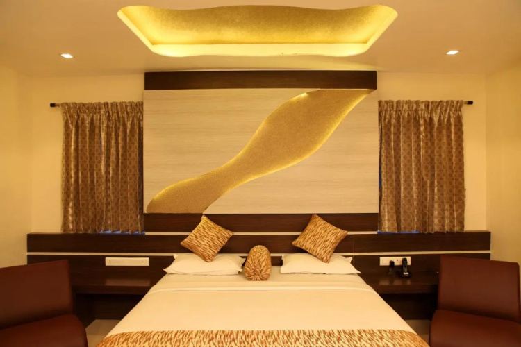 SBS Grand Hotel
